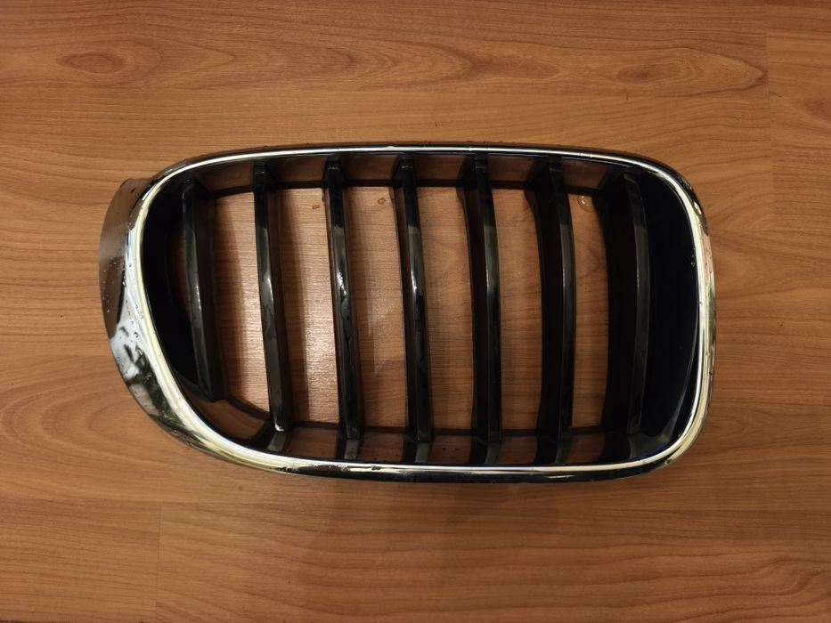 Grila bara fata nara dreapta OEM BMW X3 F25 LCI facelift
