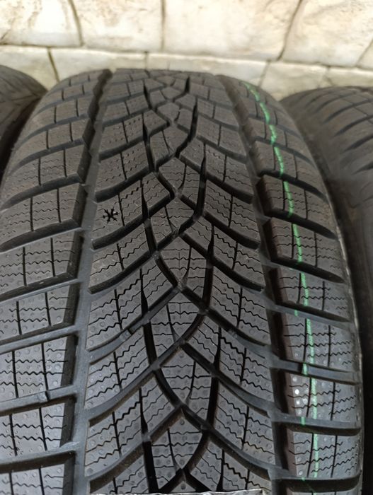Зимни гуми Good year 195/50/15