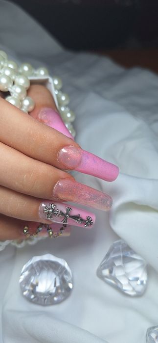 Lorena-Nail Tech