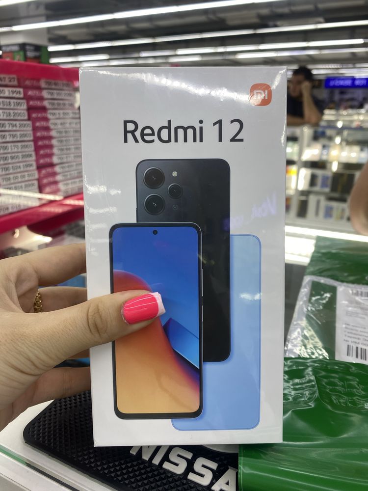 Xiaomi redmi 12 8/256 гб белый, черный, синий. Есть гарантия на 1 год