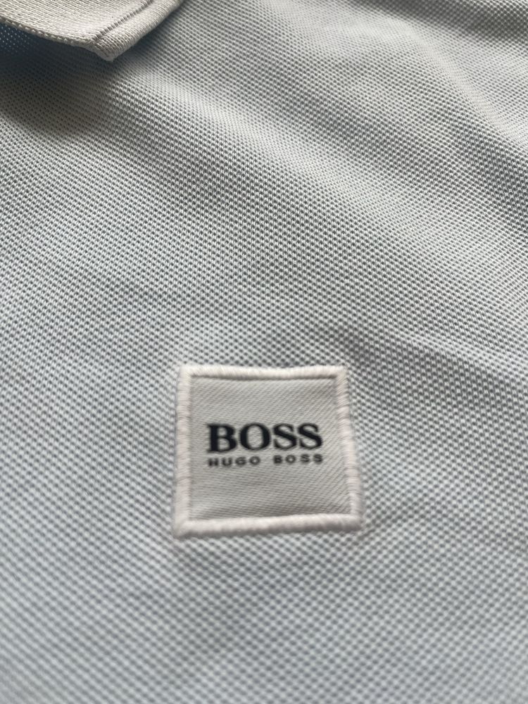 Hugo Boss : размер S / Оригинал