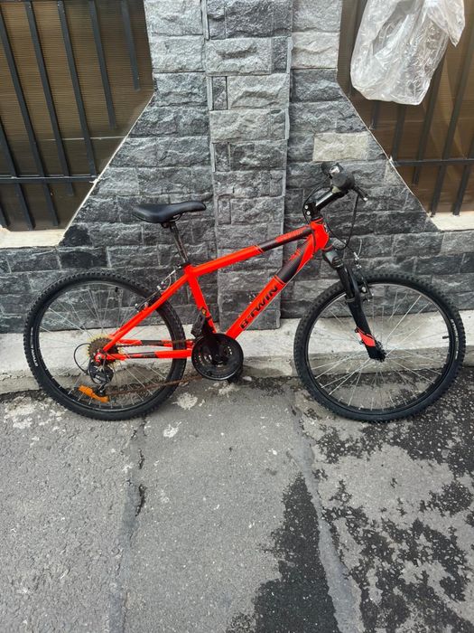 Vand 3 biciclete si un hoverboard