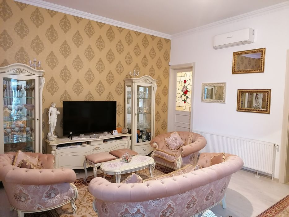 Vând Apartament Ultracentral Casa Alba