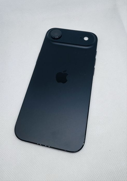 *Чисто Нов* Apple iPhone 17 Air  256 GB Space Black Unlocked