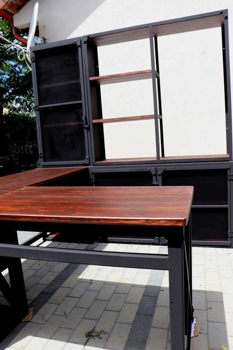 Mobilier pe comanda.Birou si comoda+ raft stil industrial.Orice model