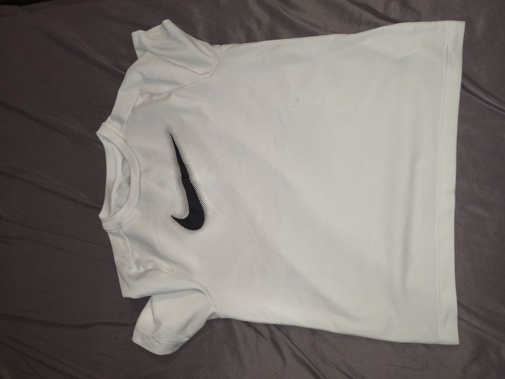 Тениски nike 152