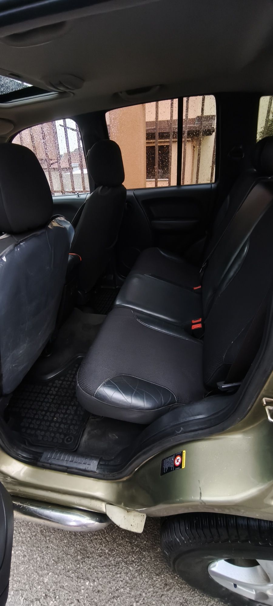 Jeep Cherokee KJ Renegade 2004 3.7.