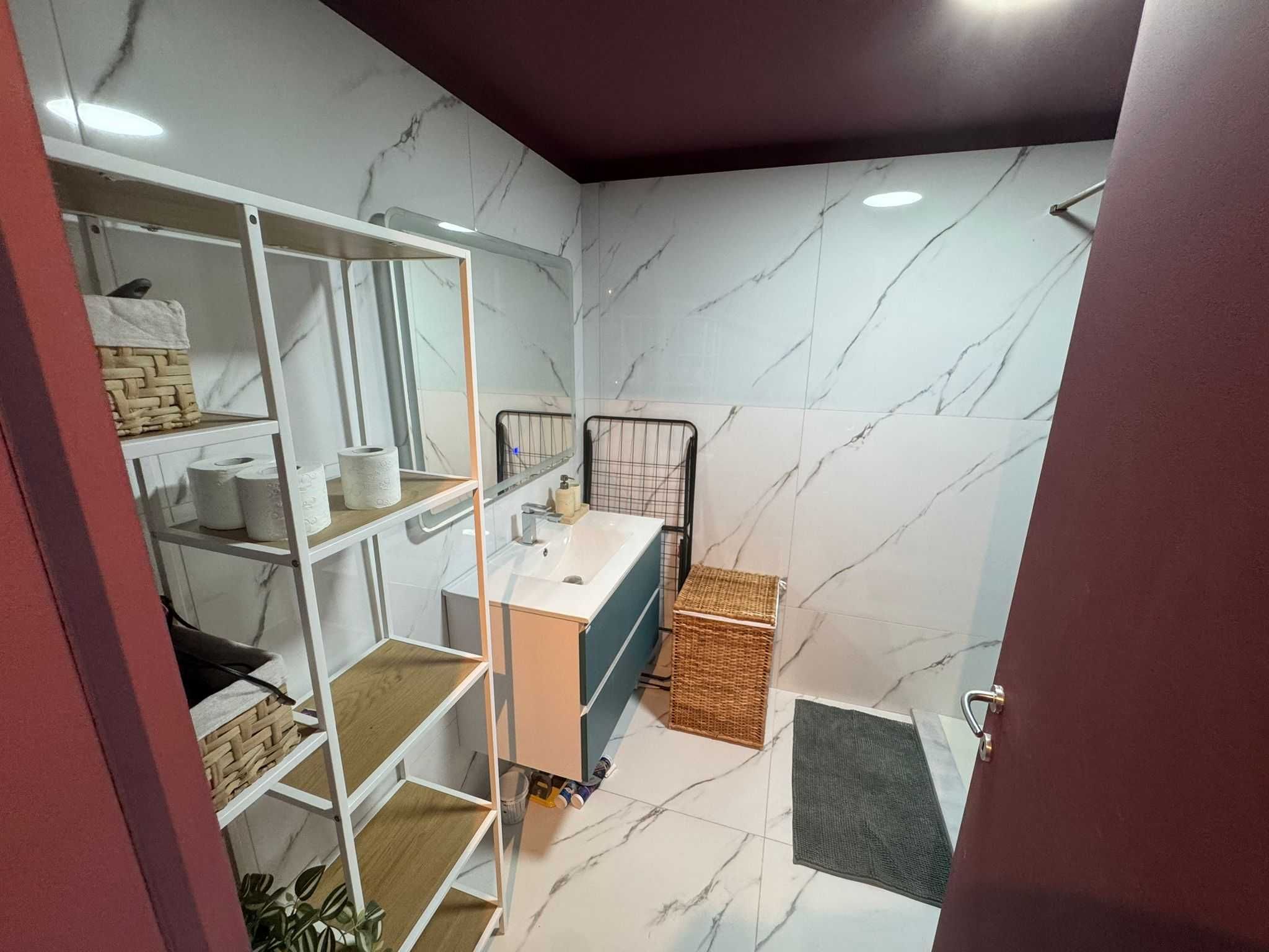 Vanzare apartament deosebit cu 2 camere Navodari