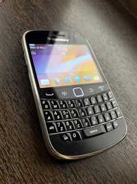 BlackBerry 9900 Bold