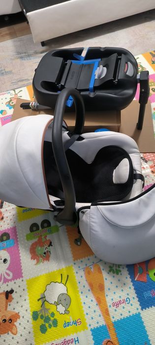 Bază isofix si scoică krausman