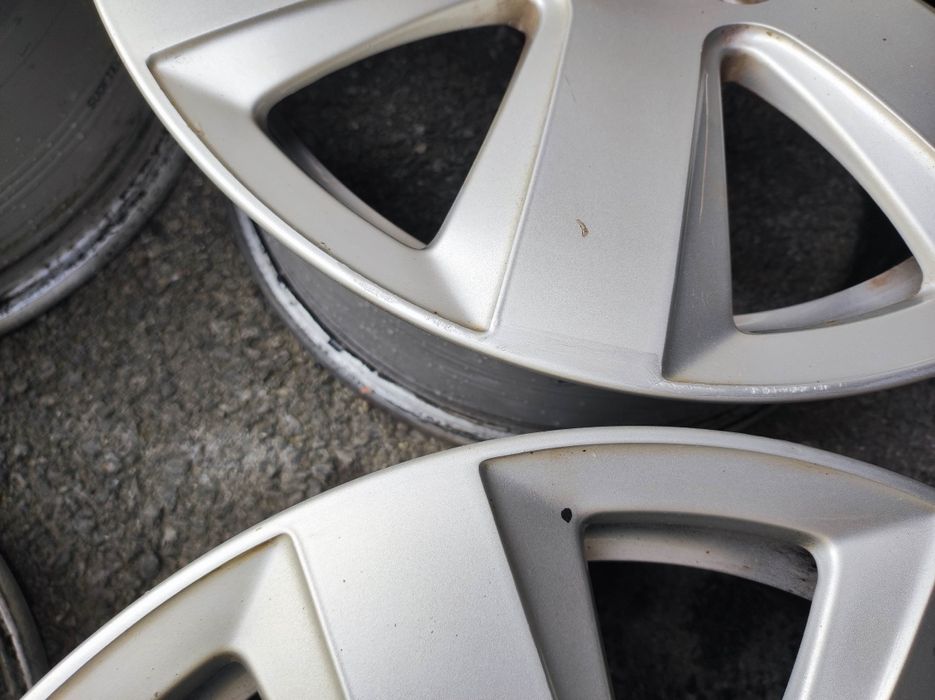 Фолксваген/VW; 16 цола 5x112; 4 бр. лети джанти