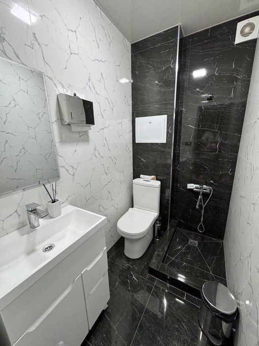 Нежилое помещение на Ц-12 57квм + 45квм