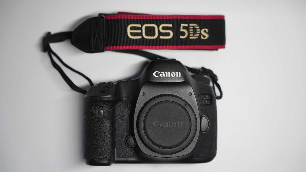 Фотоаппарат Canon EOS 5DS body