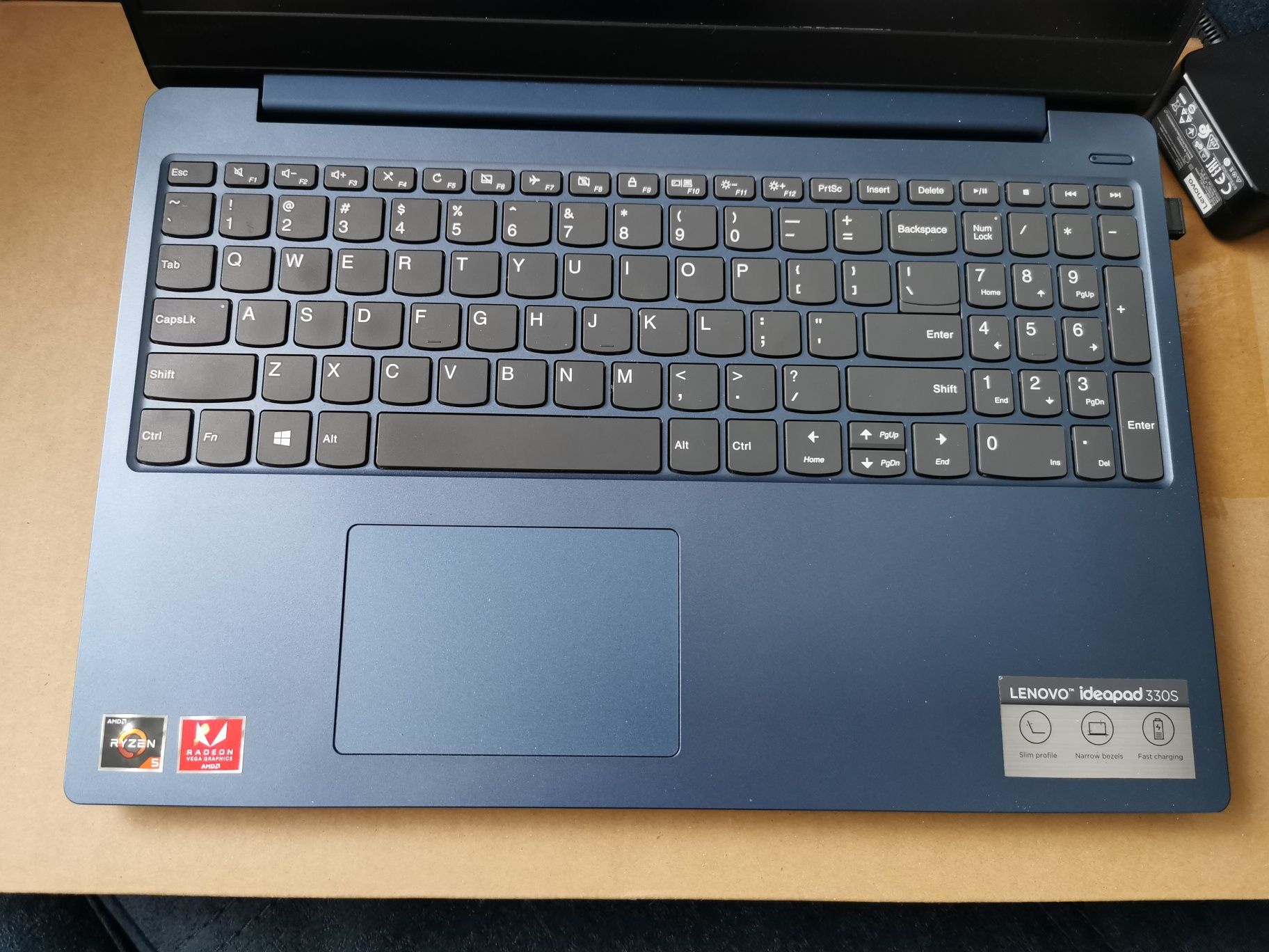 Laptop Lenovo IdeaPad 330S-15ARR,AMD Ryzen 5 - 15,6 inch.