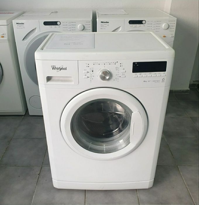 LICHIDARE DE STOC.  Masina de spălat rufe Whirlpool  / awd 55331