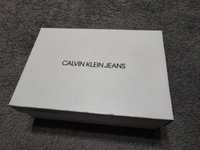 Adidași Calvin Klein din piele întoarsă originali .