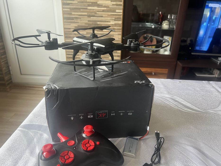 Дрон с камера KY606D RC
