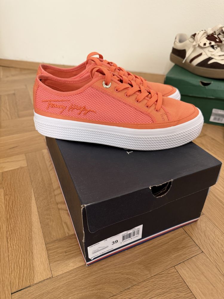 Tommy, Ellesse, Puma, ASOS, токчета 39р 10-60лв