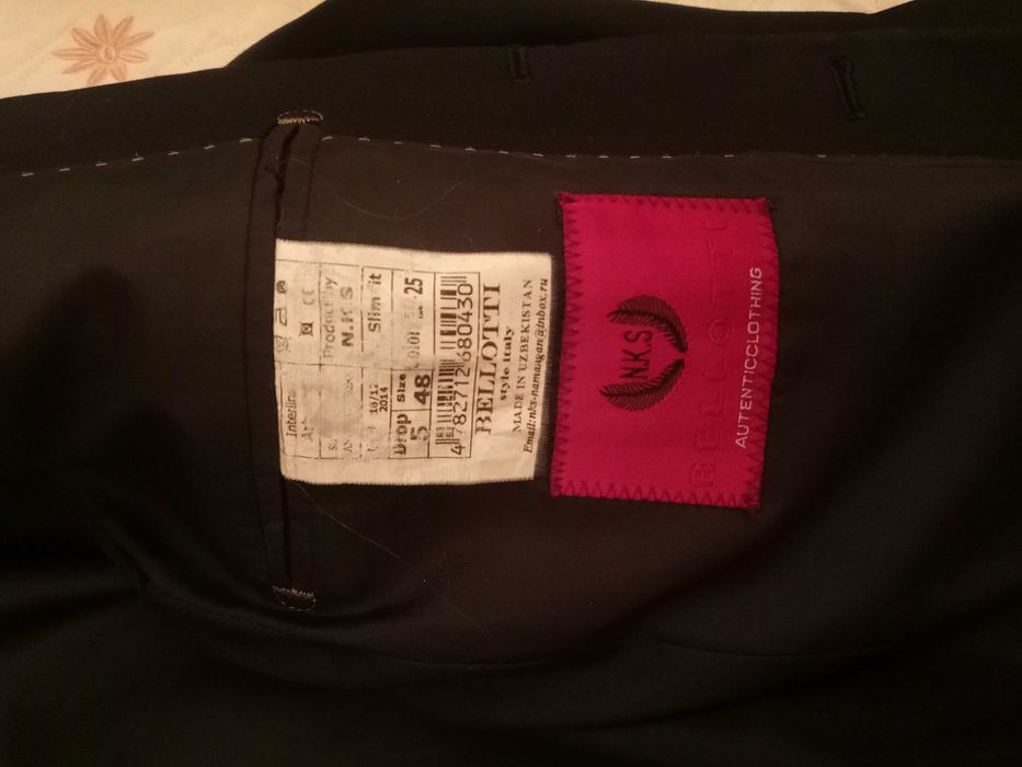 Черный пиджак и брюки для мальчика подростка 15-17 лет(примерно)