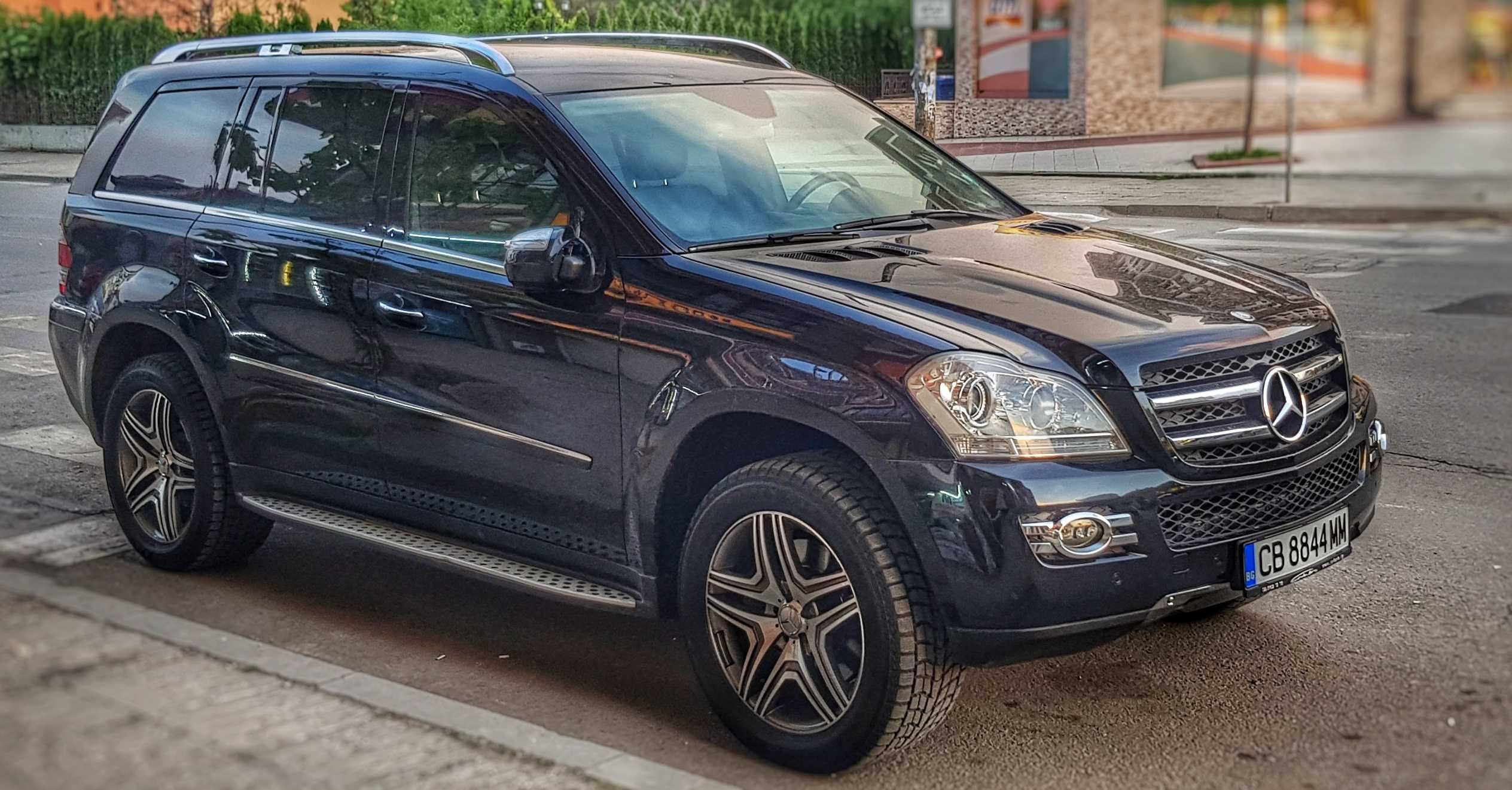 Продавам Mercedes GL320 2009г. Възможен Бартер