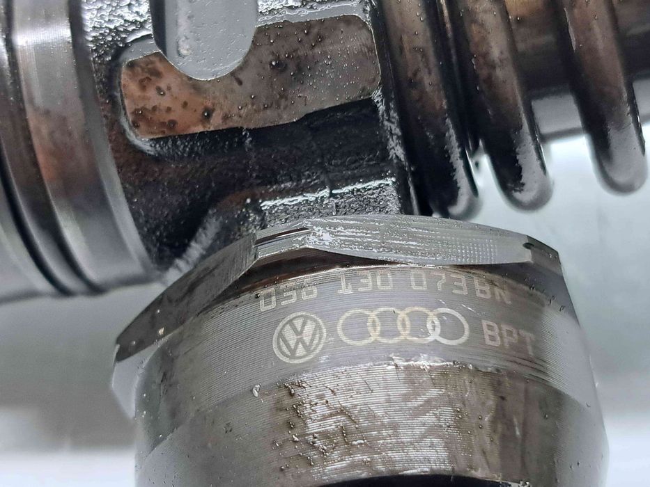 Injector  AUDI A3 (8P1) [Fabr 2003-2012] 03813003BN 1.9  TDI BLS 77KW