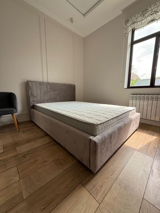 Кровать 140*200 см