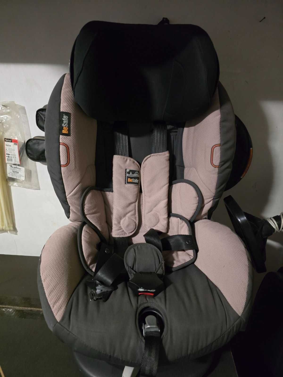 BeSafe iZi Comfort X3 столче за кола 9-18 кг