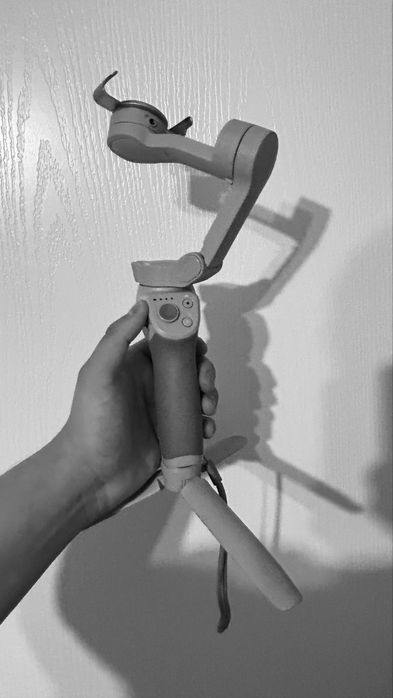 Стабилизатор Dji Osmo Mobile SE