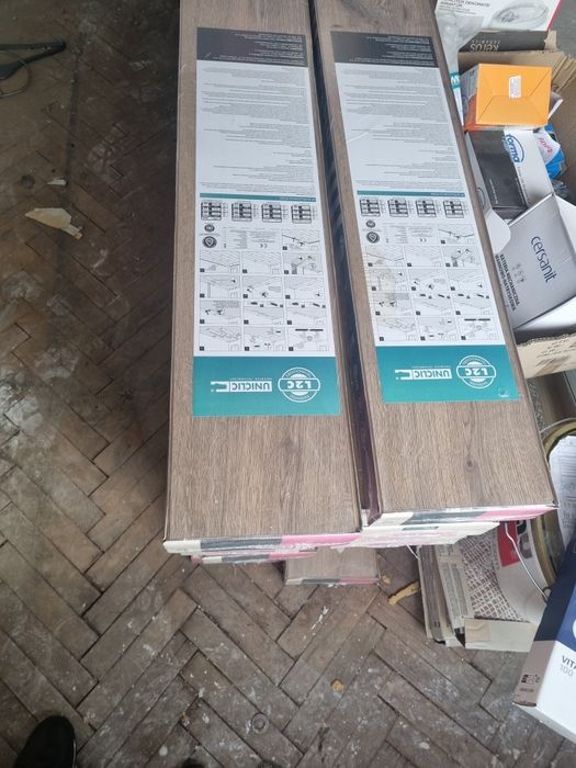 Ламиниран паркет 50кв.м.