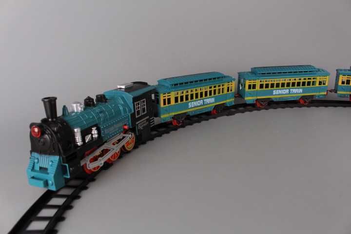 Комплект пушещ влак с релси 552 см