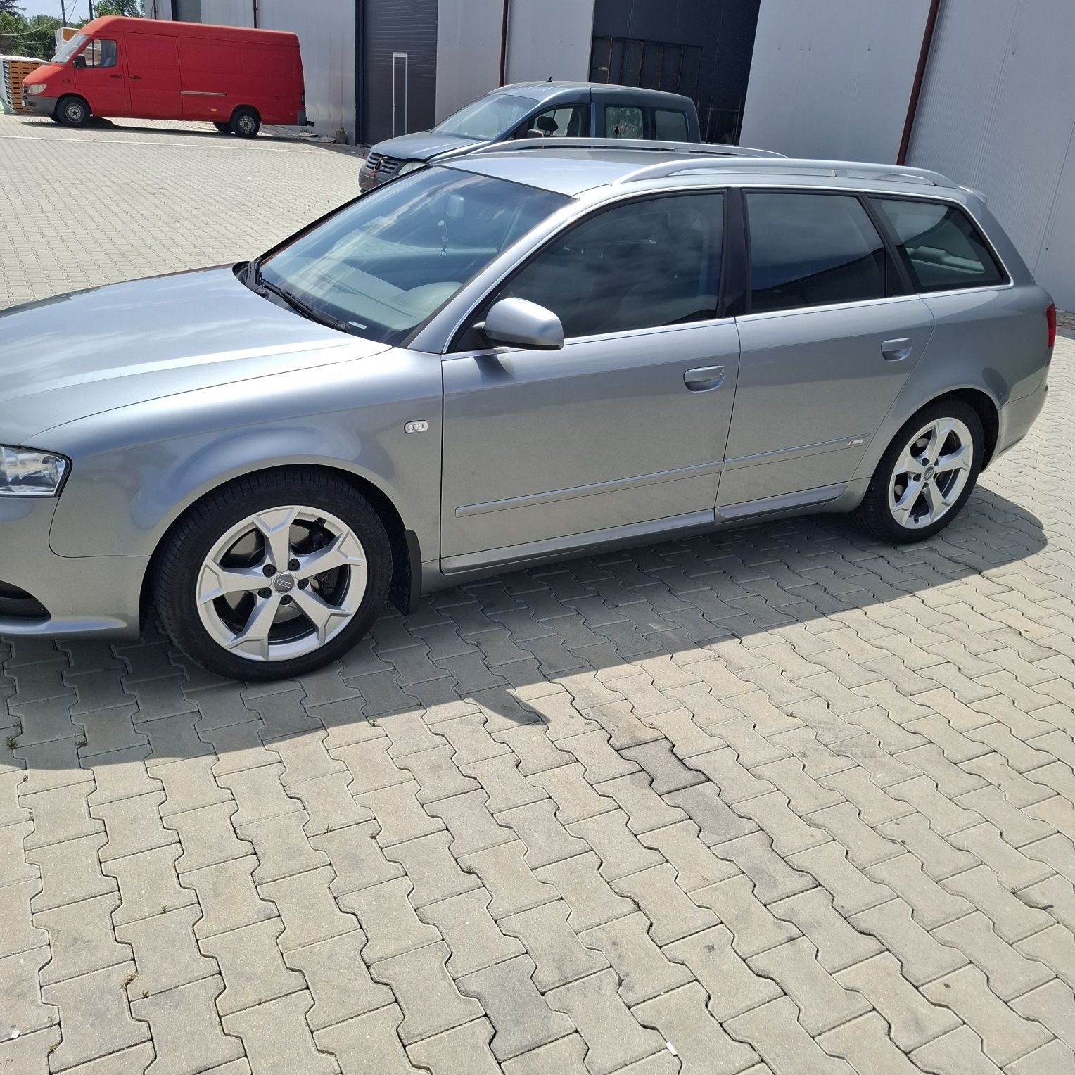 Vand Audi A4 B7 Quattro