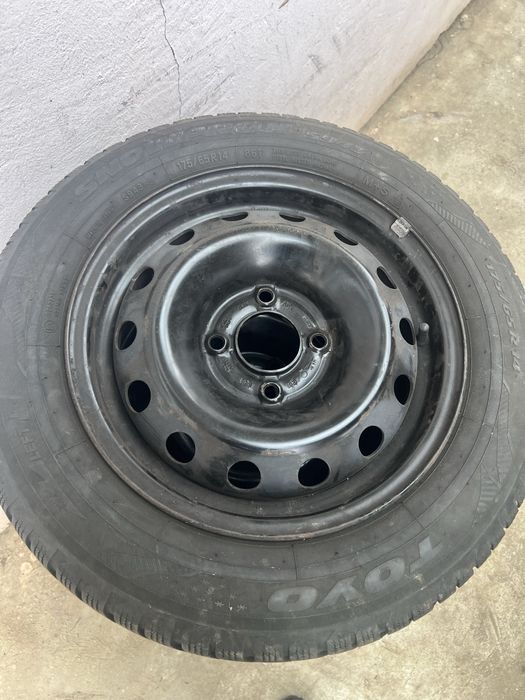 Cauciucuri iarna 175/65/14 Toyo
