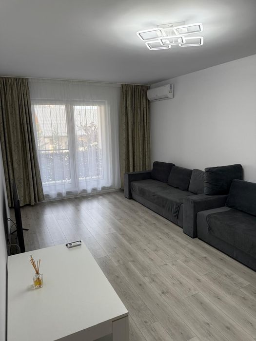 Vând apartament!