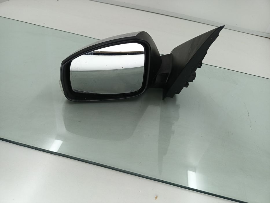 Dezmembrez Oglinda stanga de pe Renault LAGUNA 3 2008-2015