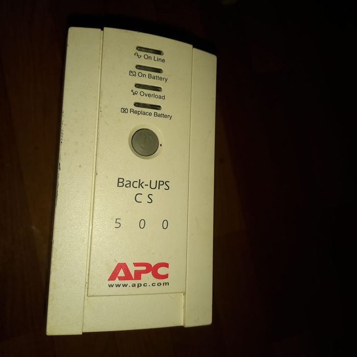 Продам Упс на запчасти. Запчасти Трансформатор и Микросхема Плата