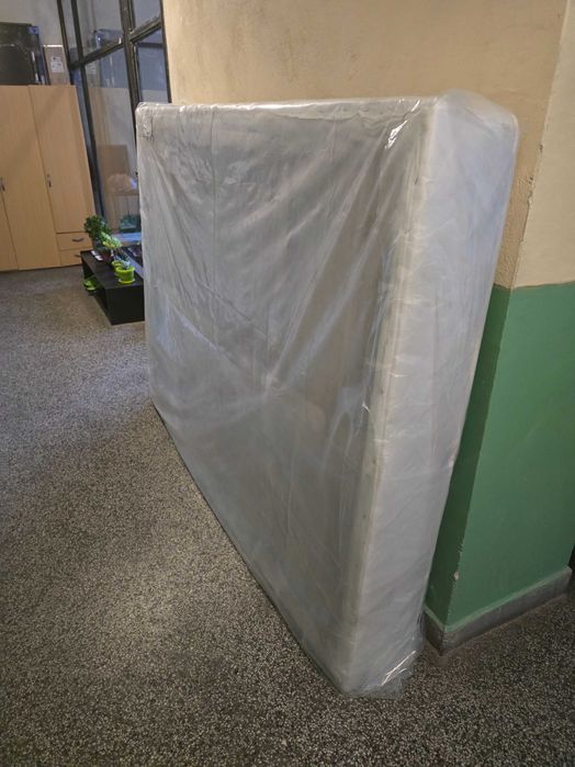 Безплатен еднолицев матрак