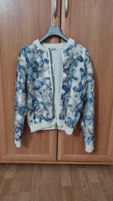 Продам новый бомбер