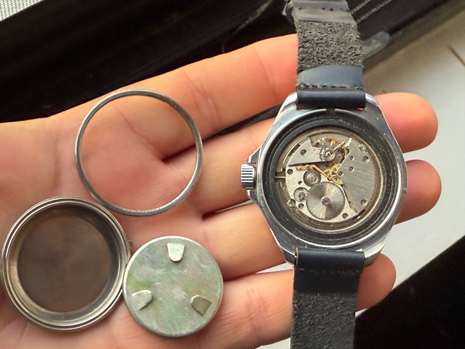 Vostok Antimagnetic Amfibia - Manual - 2409