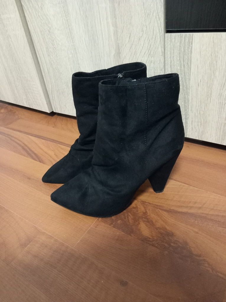 Botine femei cu toc