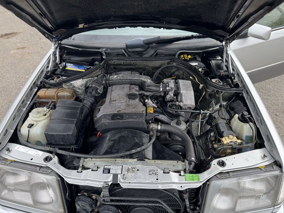 Mercedes W124 Coupe 2.2 150CP Automat