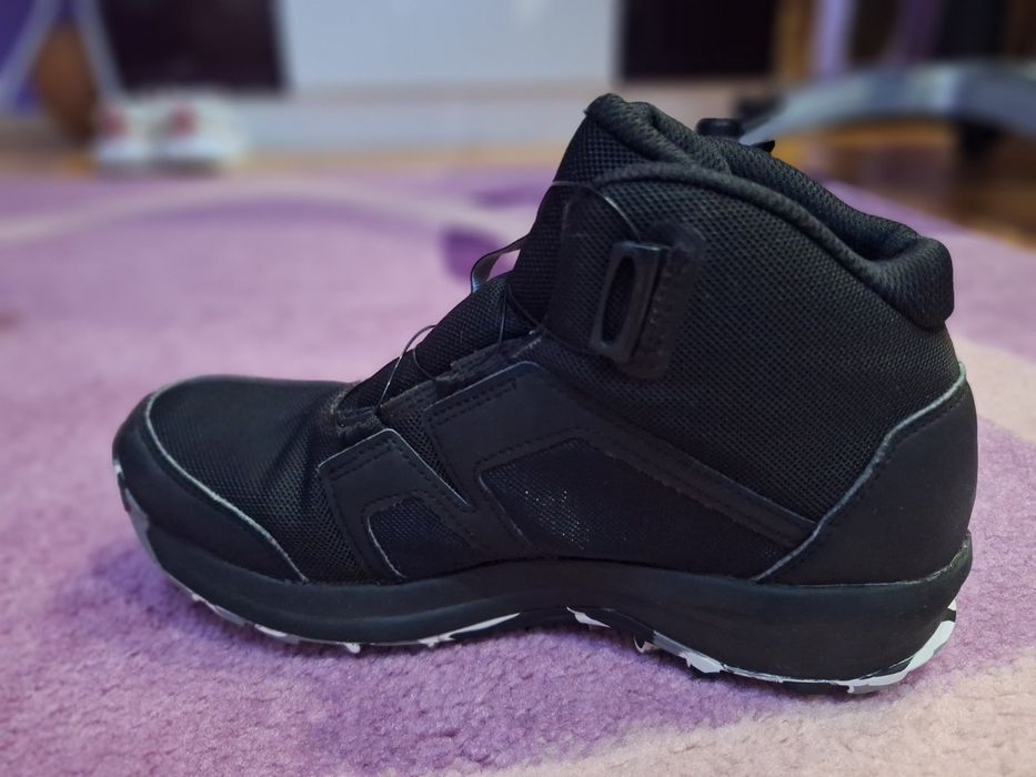 Маратонки за момче