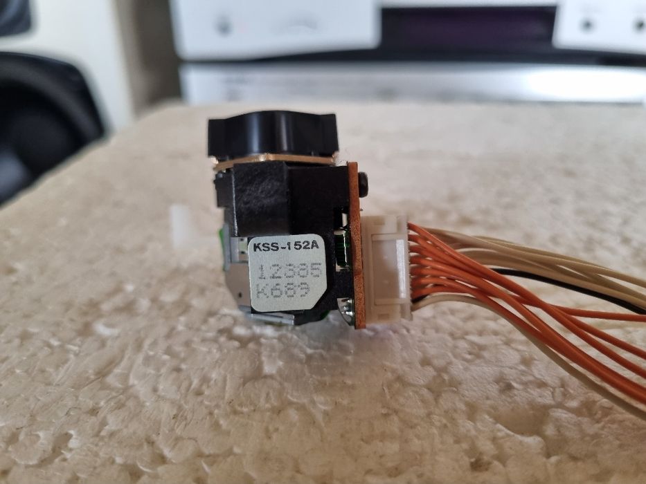 Laser Optic Original Sony KSS 152A. Perfect functional. Impecabil.