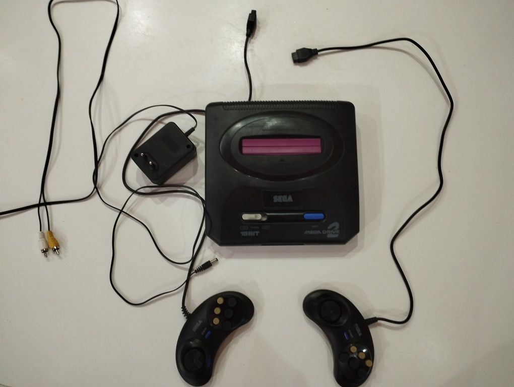 Продам  sega mega Drive 2