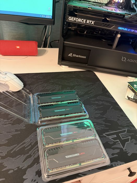 Corsair DDR4 32GB(4X8GB) 3400MHz