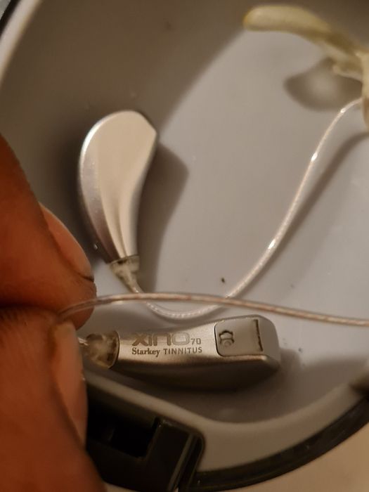 Căști audio audive,