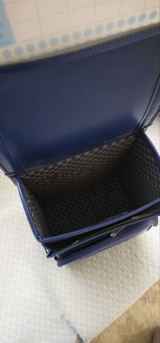 Проадется Японский школьный ранец Randoseru.