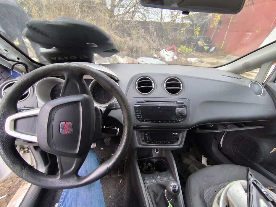 Planșa bord cu airbaguri Seat Ibiza 2010 - 2014