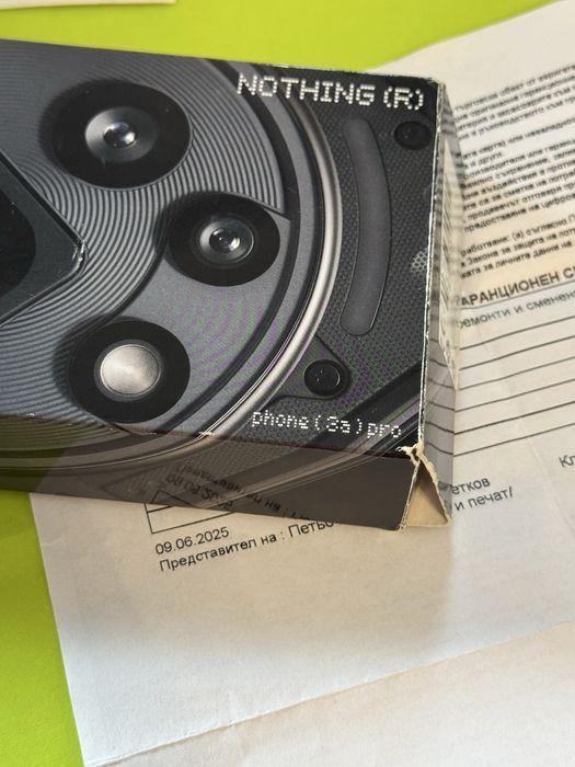 КАТО НОВ 256GB Nothing Phone 3a Pro Гаранция Yettel до 2028 г. Black