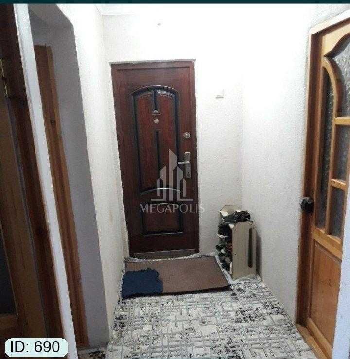 Konechka tarafda 3 xonali kvartira sotiladi №690