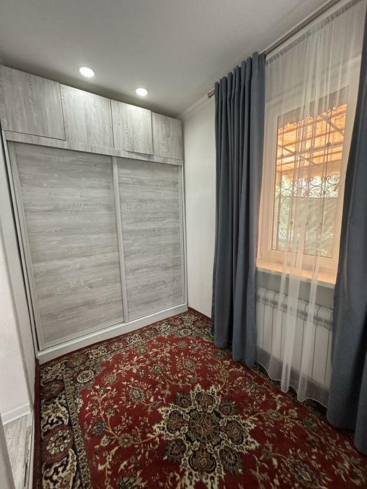 Продам квартиру юнусабад 14 квартал 1/1/4 переделенная в 2-х